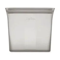 ZipTop Sandwich Bag Pose